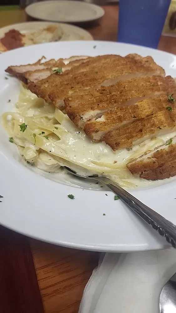 Chicken Fettuccine Alfredo